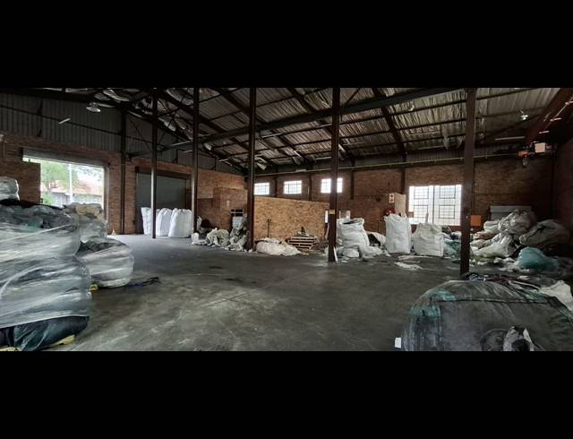 700M² BUILDING TO LET IN BRAKPAN NORTH